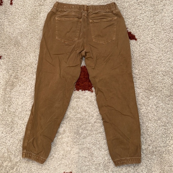 American Eagle Stretch Tomgirl Utility Jogger - Picture 6 of 11
